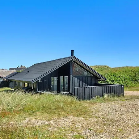 Auli - 200m From The Sea By Interhome *