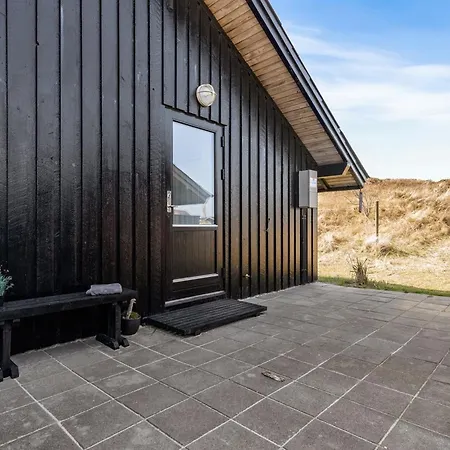 Auli - 200m From The Sea By Interhome Vejers Strand