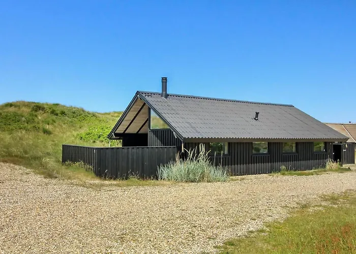 Auli - 200m From The Sea By Interhome Vejers Strand