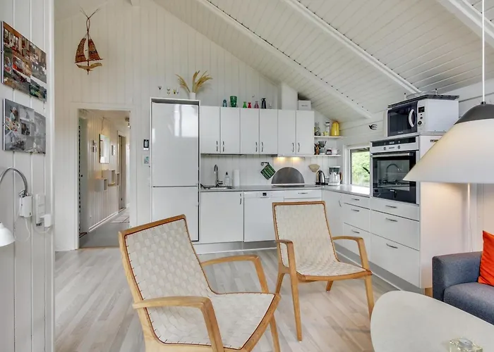 Auli - 200m From The Sea By Interhome